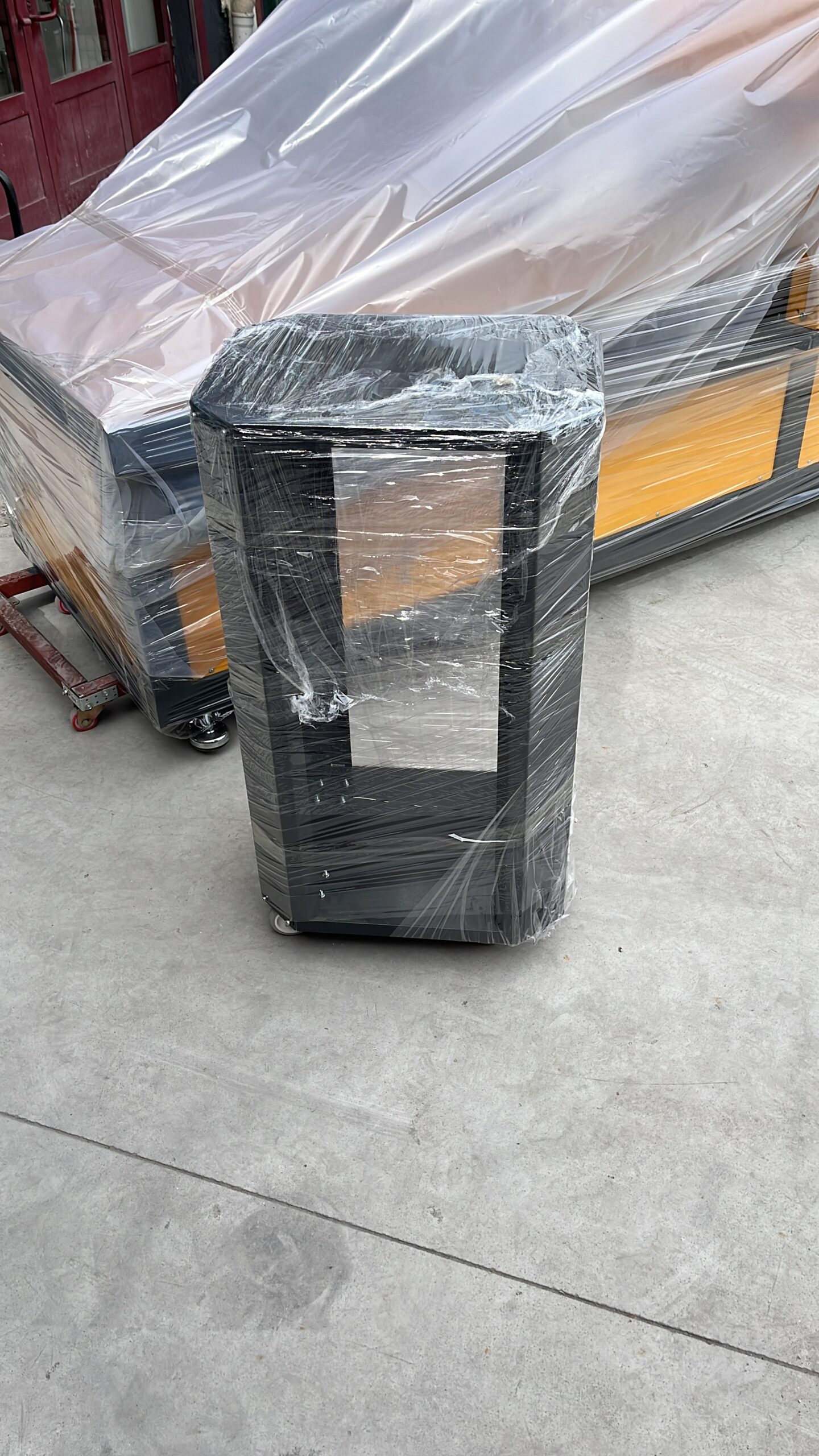 Tekerlekli PC Standı - Görsel 3
